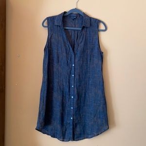 Lightweight Eileen Fisher sleeveless tunic blouse